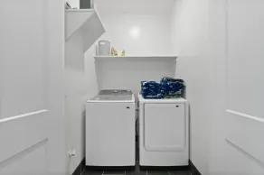 Brand New Home! Roof Top Deck, Games for everyone, Private Pool - Image 2