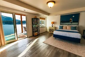 Waterfront Home with a Boat Dock - Image 5