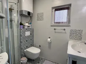 Apartamento vacacional totalmente equipado con terraza y barbacoa | Vistas al mar | Admite perro - Image 3