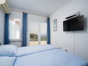 Alleinstehendes Ferienhaus mit Klimaanlage,  W-LAN, privatem Pool, Whirlpool, TV, Terrasse - Image 4