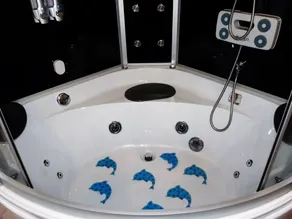 Pure relaxation with steam shower and whirlpool in a comfort cottage - Image 5
