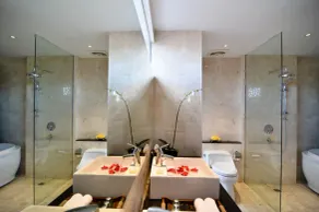 One Bedroom Villa, Private Pool, 5 minutes drive from the heart of Seminyak - Image 2