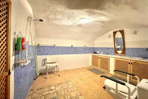 Edinah Complex With Pool and Facilities for PRM - Image 2