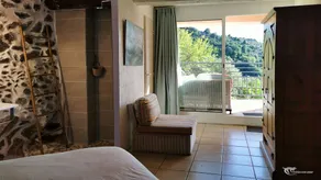 Gite familial avec vue sur la montagne - Image 4