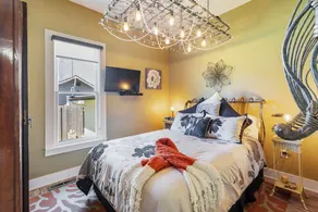 Victorian Secrets 1897 Home - Curious? Eclectic, convenient & ❤️ of wine country - Image 5