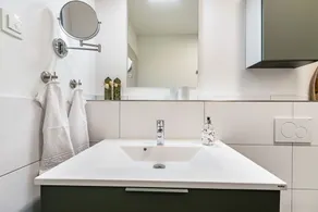 Apartment 'Snorrum 7' with Shared Garden and Wi-Fi - Image 3