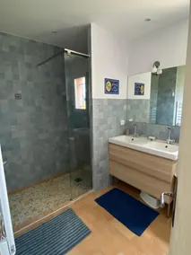 Villa med enestående udsigt over den provencalske landsby, swimmingpool og aircondition. - Image 3
