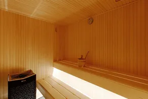 Apartment 'Piz Boe'' with Mountain Views, Shared Garden and Wi-Fi - Image 3