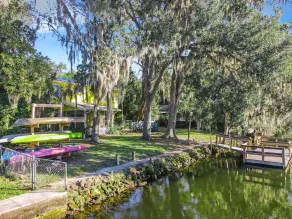 Dock • Kayaks •  Manatees • Waterfront 3/2 <2mi to Downtown • Pet Friendly - Image 2