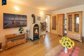 House - Image 2