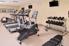 2 Bedroom Suite | Free Breakfast. Pool & Hot Tub. Your Next Trip! - Image 2