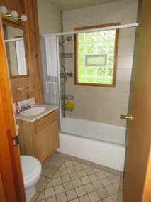 Waterfront Cottage on Long Lake - Image 2