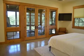 Brand New!  Blanco Riverfront Bliss!  1/2 mile to Downtown! - Image 5