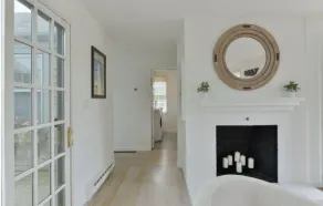 Beautiful private 4Bd/3Ba Home,  Central A/C,  Heated Pool, 1 mi from TN Beach! - Image 2