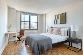 Hip Kips Bay 1BR w/ W/D, Gym & Pool, nr Gramercy Theatre, by Blueground - Image 5