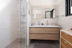 Holiday Home 'Villa Clémarine' with Private Pool, Private Terrace and Wi-Fi - Image 2