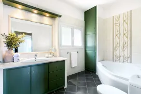 Peaceful Seafront Villa with Infinity Pool & Sea Access – Sleeps 12 - Image 2