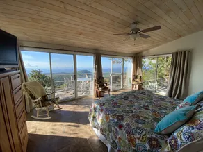 Large Vacation Rental Chalet Mountain Views 6 BR - Image 5