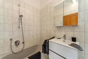 \"Naturnahe\" holiday apartment with private terrace, shared garden, and Wi-Fi - Image 3