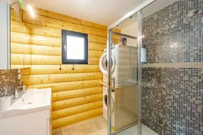 Spacious Family Chalet – Courchevel / Brides-les-Bains with Mountain Views - Image 3