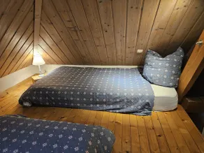 Sleeps 12-14 in beautiful mountain setting. - Image 3