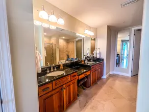 Where the Beach meets luxury! BEACHFRONT! - Image 4