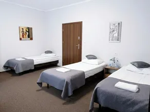 Astral - private rooms close to Airport & PTAK EXPO - Image 4
