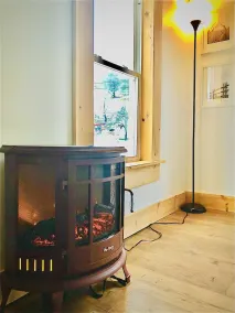 Charming 120-year-old farmhouse by the creek. - Image 3