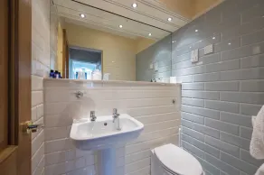 The Open Arms Hotel - Image 4