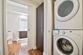 Spacious 1BR | Free WiFi | Laundry | Near Castro Street - Image 3
