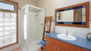 Beautiful quiet location in YAMBA with water views. - Image 3