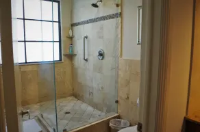 Spacious 3br Townhouse In A Quiet Gated Community With Pool, Hot Tub - Image 4