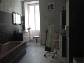 Komfortables Haus Wi-Fi in der Nähe aller Geschäfte 8 Erwachsene + 1 Baby Haustiere ja - Image 3