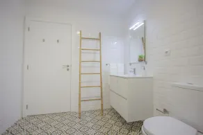 Family house, 5 minutes from Guimarães city center, with private garden - Image 5