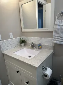 Newly Renovated 2 Bed 2 Bath Home - Image 2