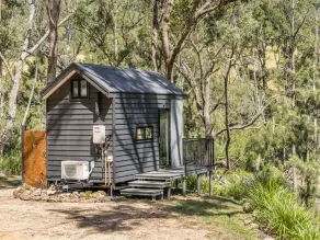 Luxury Off-Grid Tiny House in the beautiful Southern Highlands - Image 5