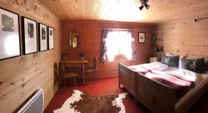 Cosy ski retreat Swiss Alps 10 min to Arosa Sleeps 6. Spectacular mountain views - Image 5