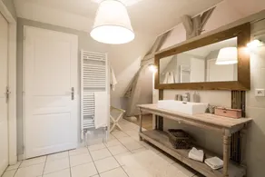 Charmig byggnad för grupper på landsbygden mycket nära Beaune - Image 2