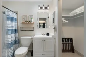 Button Bungalow - Image 3