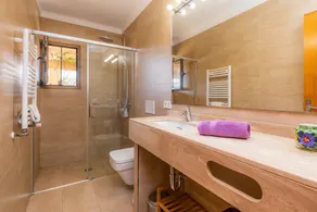 Beautiful Villa with Pool, Wi-Fi, Terraces, Garden and Gorgeous View; Parking Available - Image 2