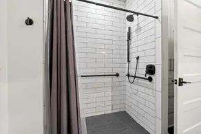 Downtown Sister Bay Waterfront Condo – Walk to Everything - Image 5