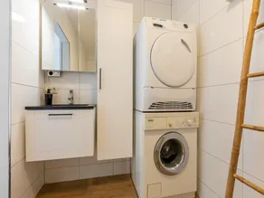 Tasteful Apartment Close To The Beach - Image 2