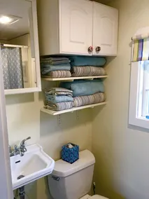 Snug Cottage -Snug Harbor - East Matunuck, RI - Image 2