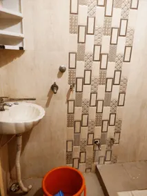 4-bedroom house in charming Ujjain with AC, WiFi, CCTV facility etc. - Image 4