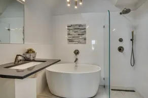 Exquisite Waterfront Townhome in Greenport with Pool and Boat Slip. Walk to all! - Image 2