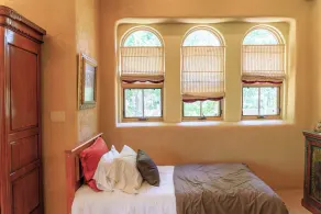 Casa Sara Adobe Hjemme på vej til Taos Ski Valley, 12 sovepladser - Image 4
