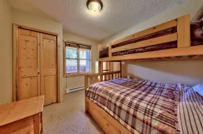 Perfect family vacation home  4 bedroom w/ private hot tub - Image 5