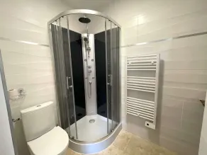Guest house, 6 adults and 3 children maximum - Image 5