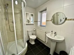 Detached lakeland cottage, with private hot tub and leisure facilities, pool  - Image 4