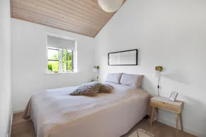 New modern holiday home near the beach and city - Image 5